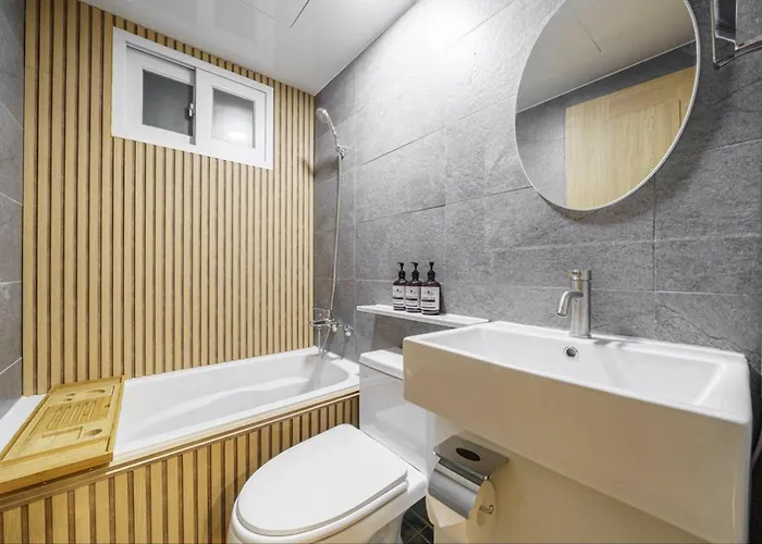 Yeoyu Hotel *