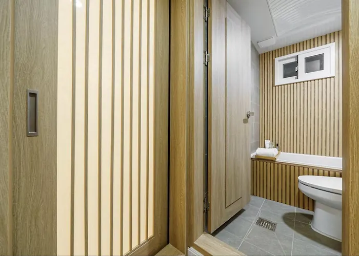 Yeoyu Hotel *